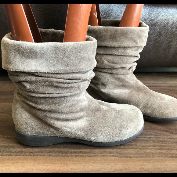 Blondo Aquaprotect technology waterproof suede wool lining - Picture 4 of 15